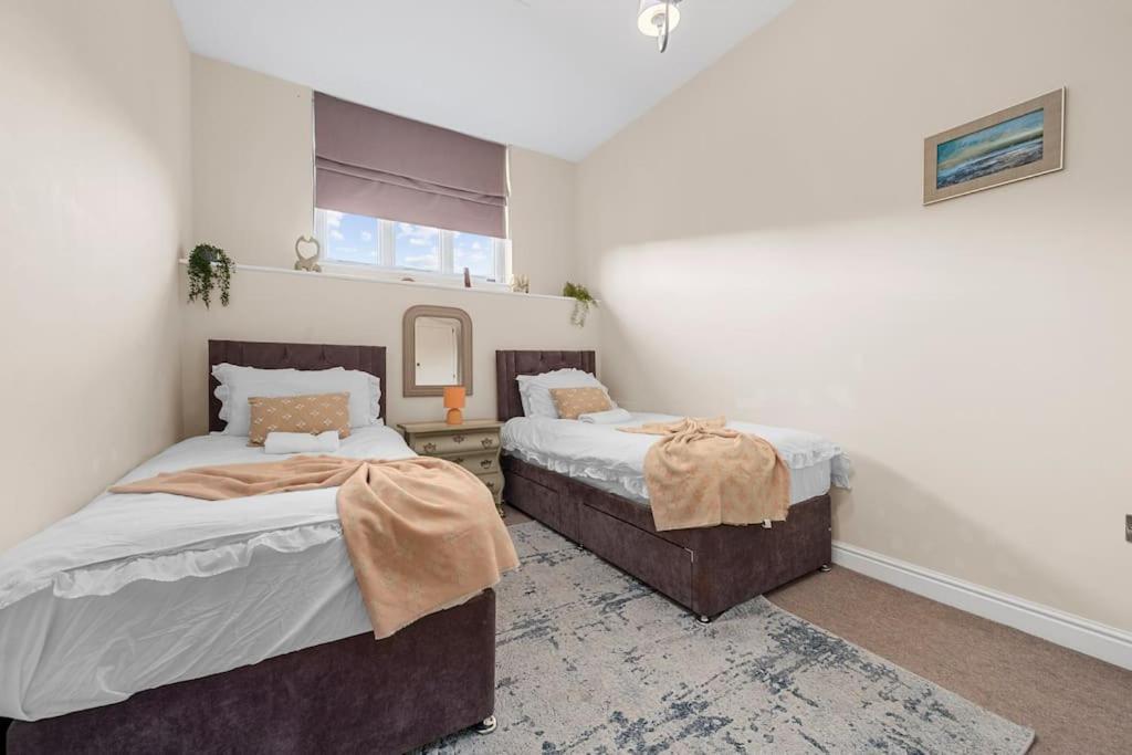 Charming Luxury Apartment Peak District Matlock  Exterior photo
